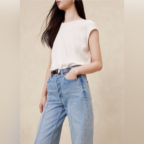 NWT Banana Republic The Pintuck Jean Size 31. - Picture 3 of 10